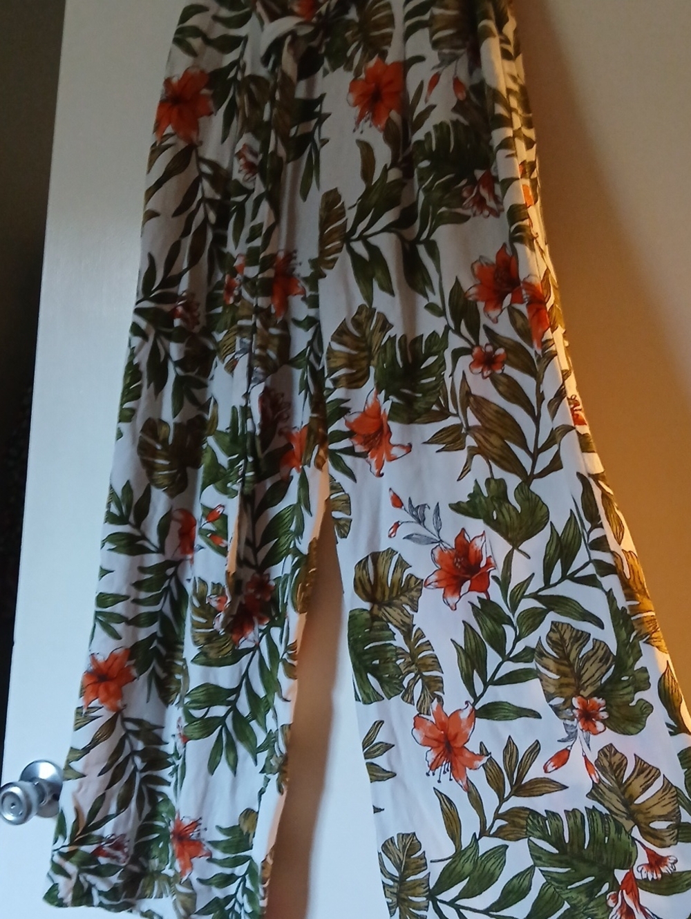 Triple Seven Hawaii Floral Wide-Leg Linen & Cotton/Rayn Pants Beach